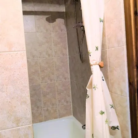 Maison Mont Rose 발토우르넨체